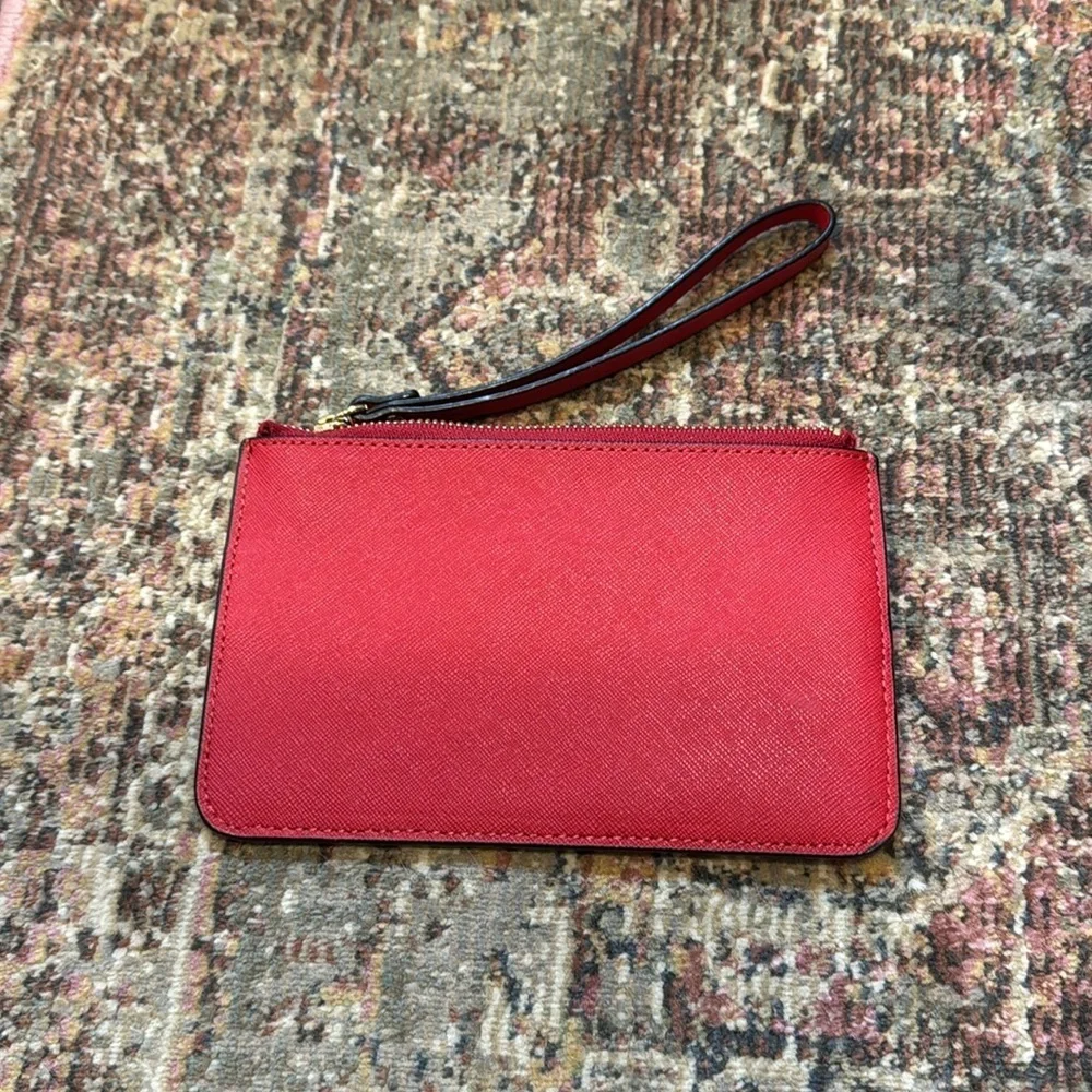 Kate Spade Mikas Pond Bee Wristlet, Pillbox Red Color